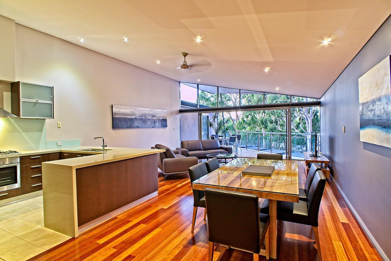 Central Avenue Apartments Margaret River Dış mekan fotoğraf