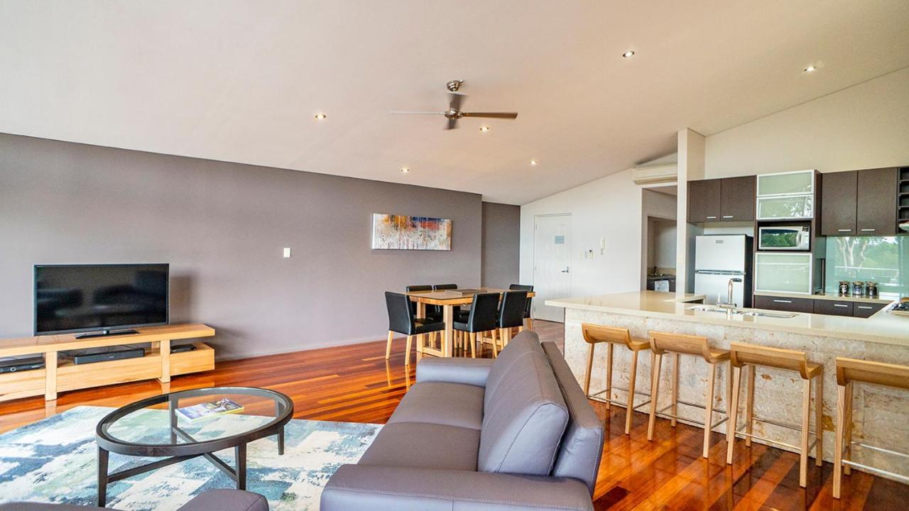Central Avenue Apartments Margaret River Dış mekan fotoğraf