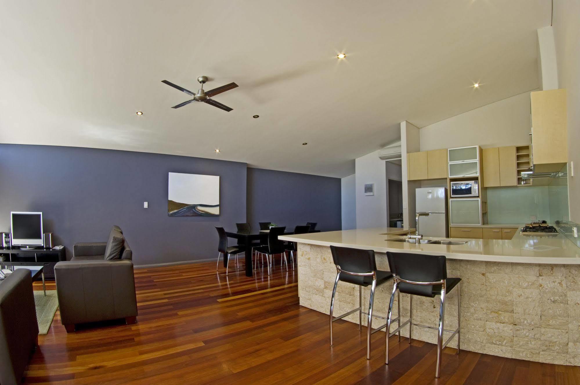 Central Avenue Apartments Margaret River Dış mekan fotoğraf