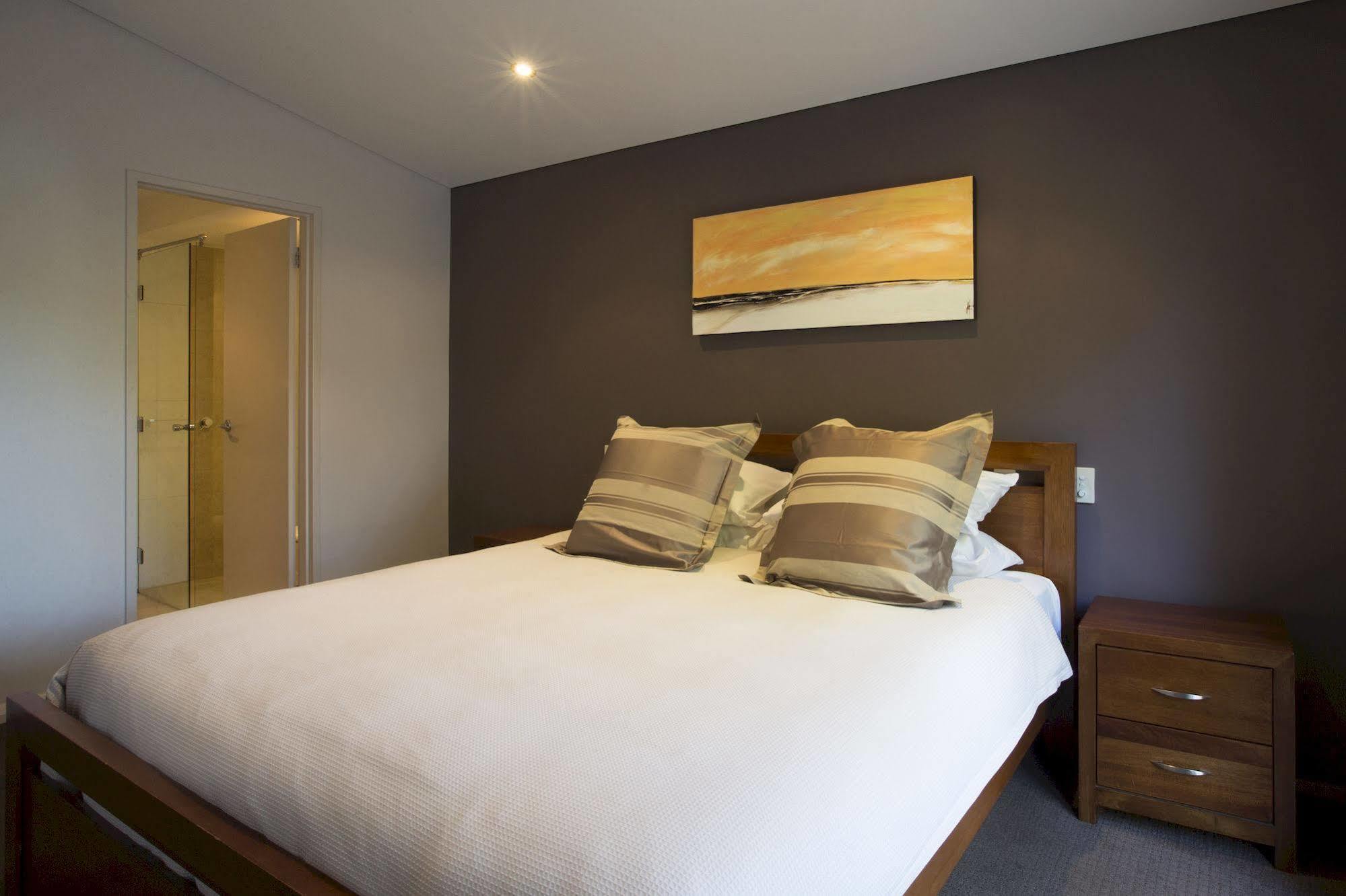Central Avenue Apartments Margaret River Dış mekan fotoğraf