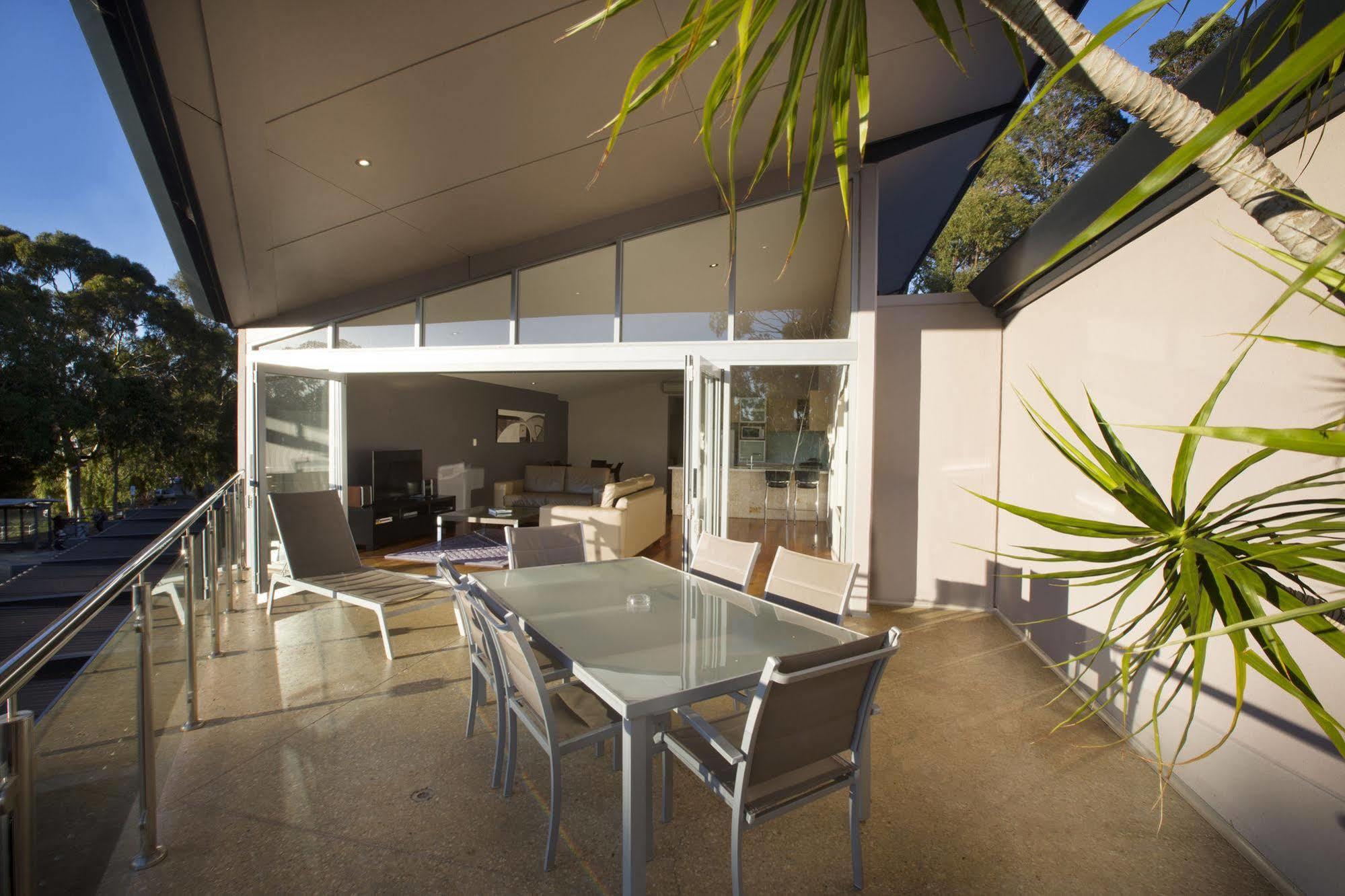 Central Avenue Apartments Margaret River Dış mekan fotoğraf