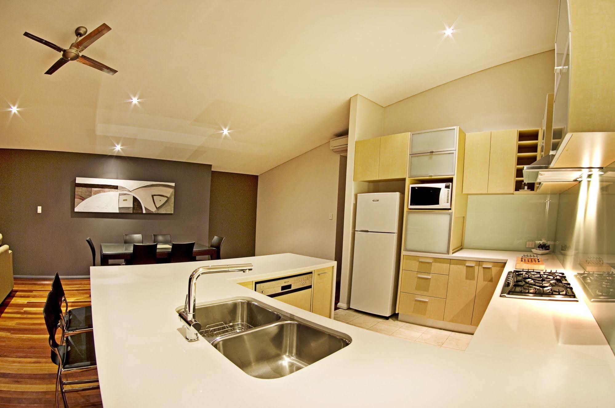 Central Avenue Apartments Margaret River Dış mekan fotoğraf